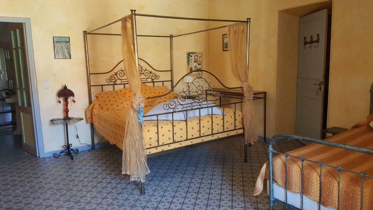 La Maison De Josepha Hotel Ferrals-lès-Corbières Екстериор снимка
