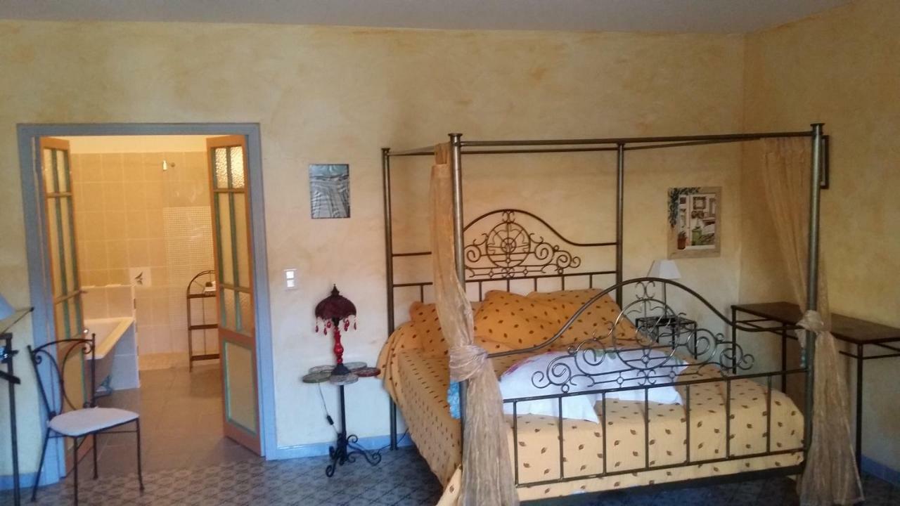 La Maison De Josepha Hotel Ferrals-lès-Corbières Екстериор снимка